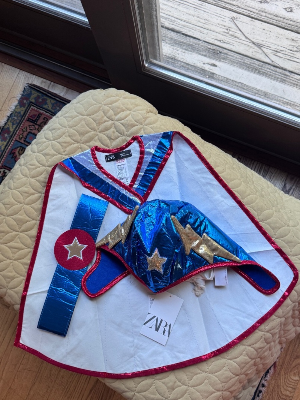 BRAND NEW! ZARA Superhero Kid Costume (3T - 5T)